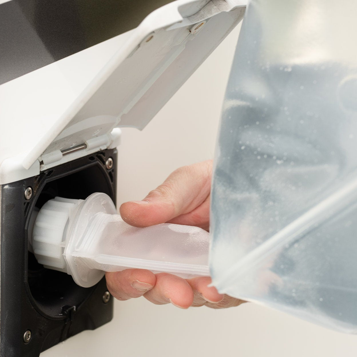 Flatboy ® – Die neue 10 Liter Faltgießkanne Ideal für Camper